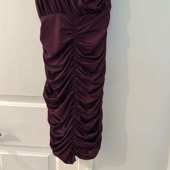 Forever 21 Dark Purple Stretchable One Shoulder Dress - Picture 5 of 10